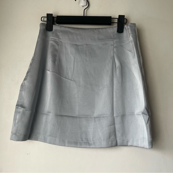 Princess Polly 2pc Light Blue Satin Long Sleeve Top + Mini Skirt Coord Set 4 - Picture 5 of 7